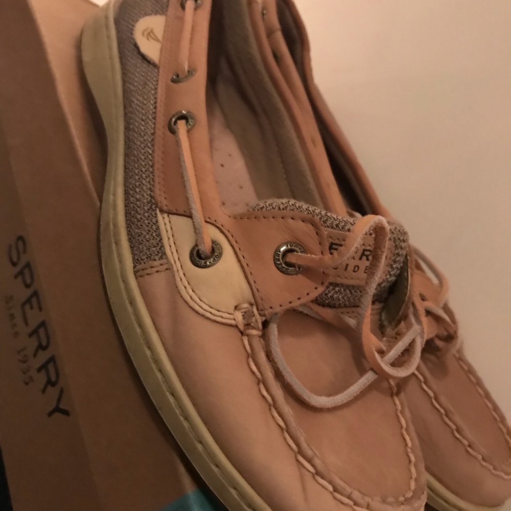 Sperrys - Picture 2 of 4